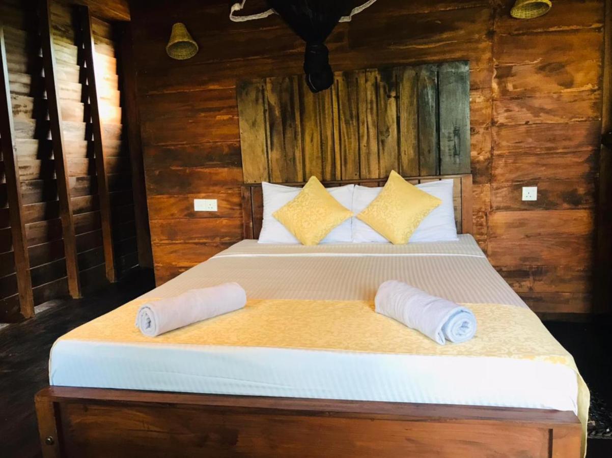 Chena Huts Eco Resort سيغيرِيا المظهر الخارجي الصورة